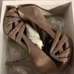 Steve Madden Loyyall Blush size 9